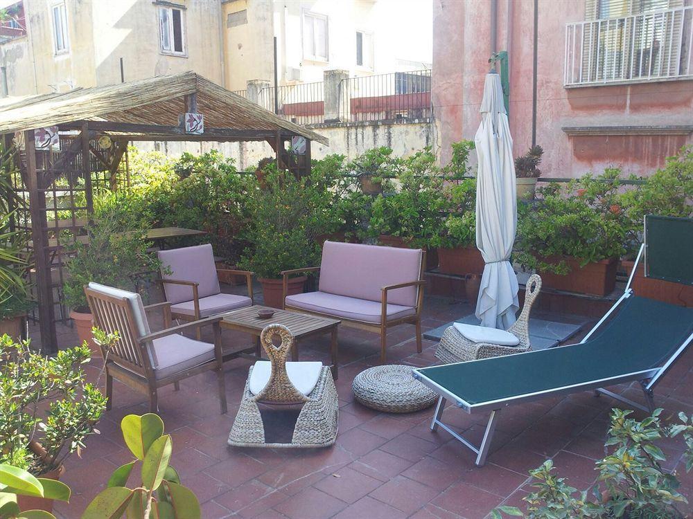B&B Soriano44 Naples Exterior photo